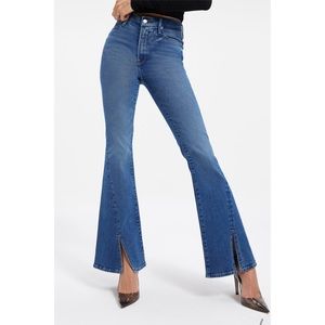 GOOD AMERICAN FLARE TWISTED SLIT BLUE525 HIGH RISE JEANS 6/28